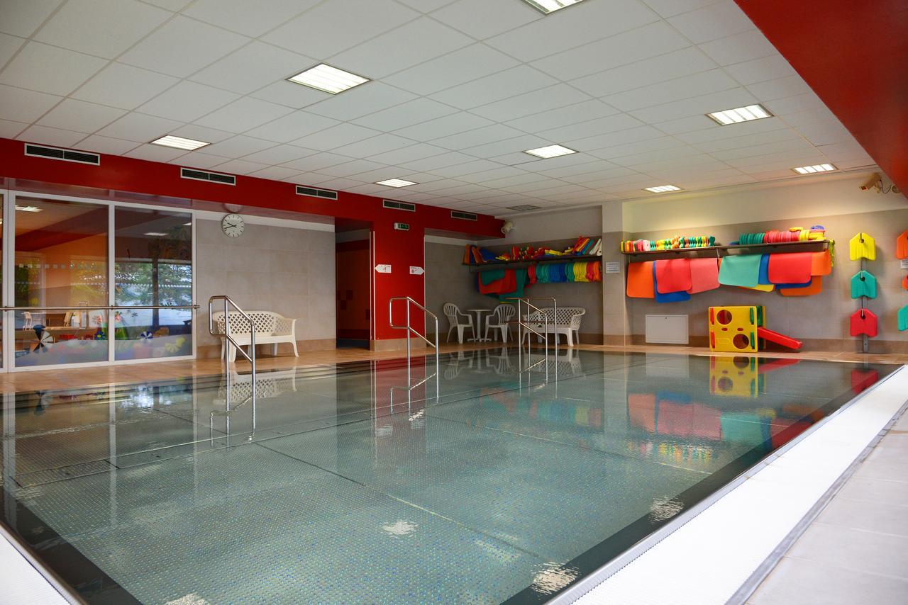 Sporthotel Zimni Stadion Benesov מראה חיצוני תמונה