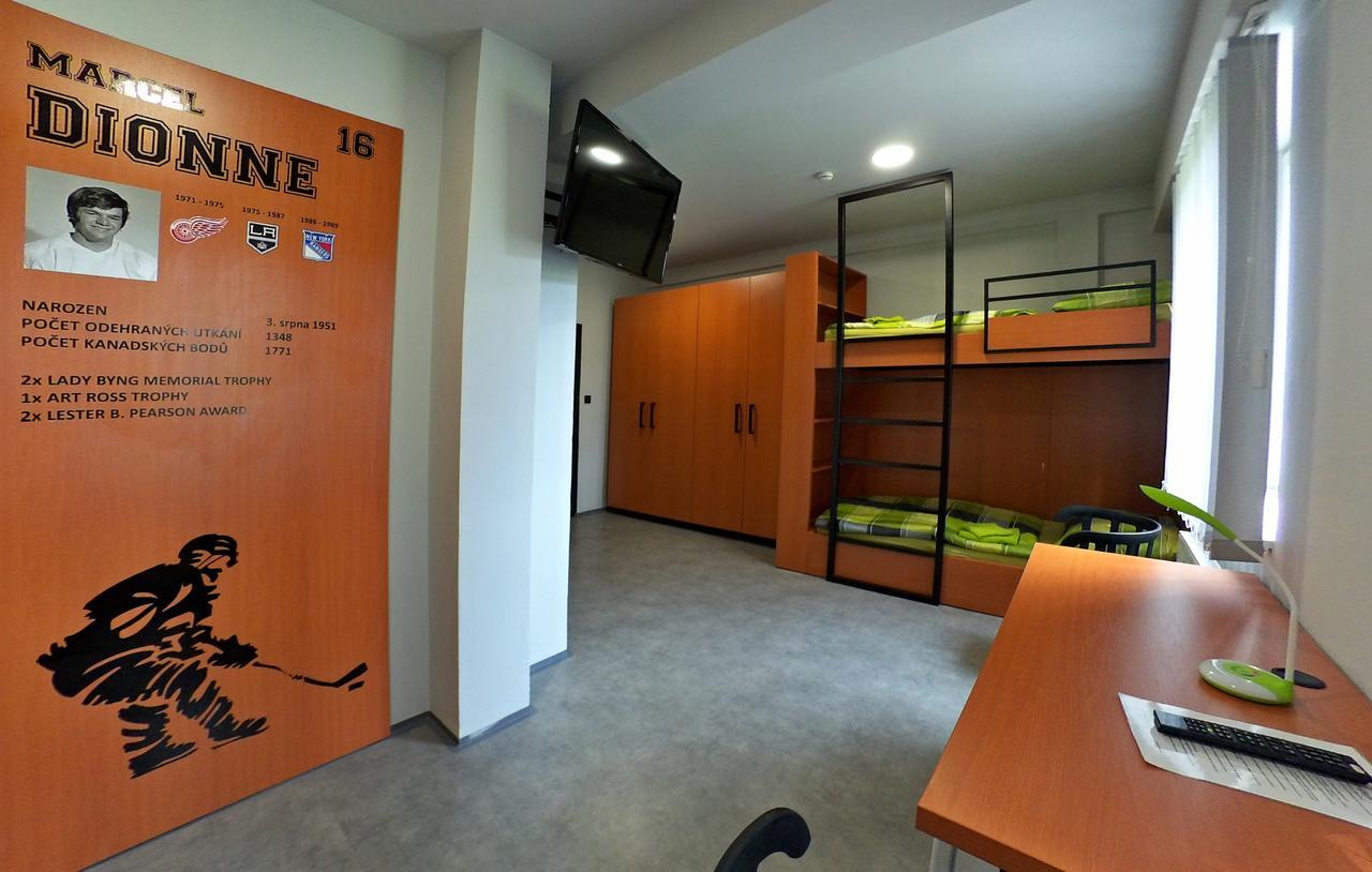 Sporthotel Zimni Stadion Benesov מראה חיצוני תמונה