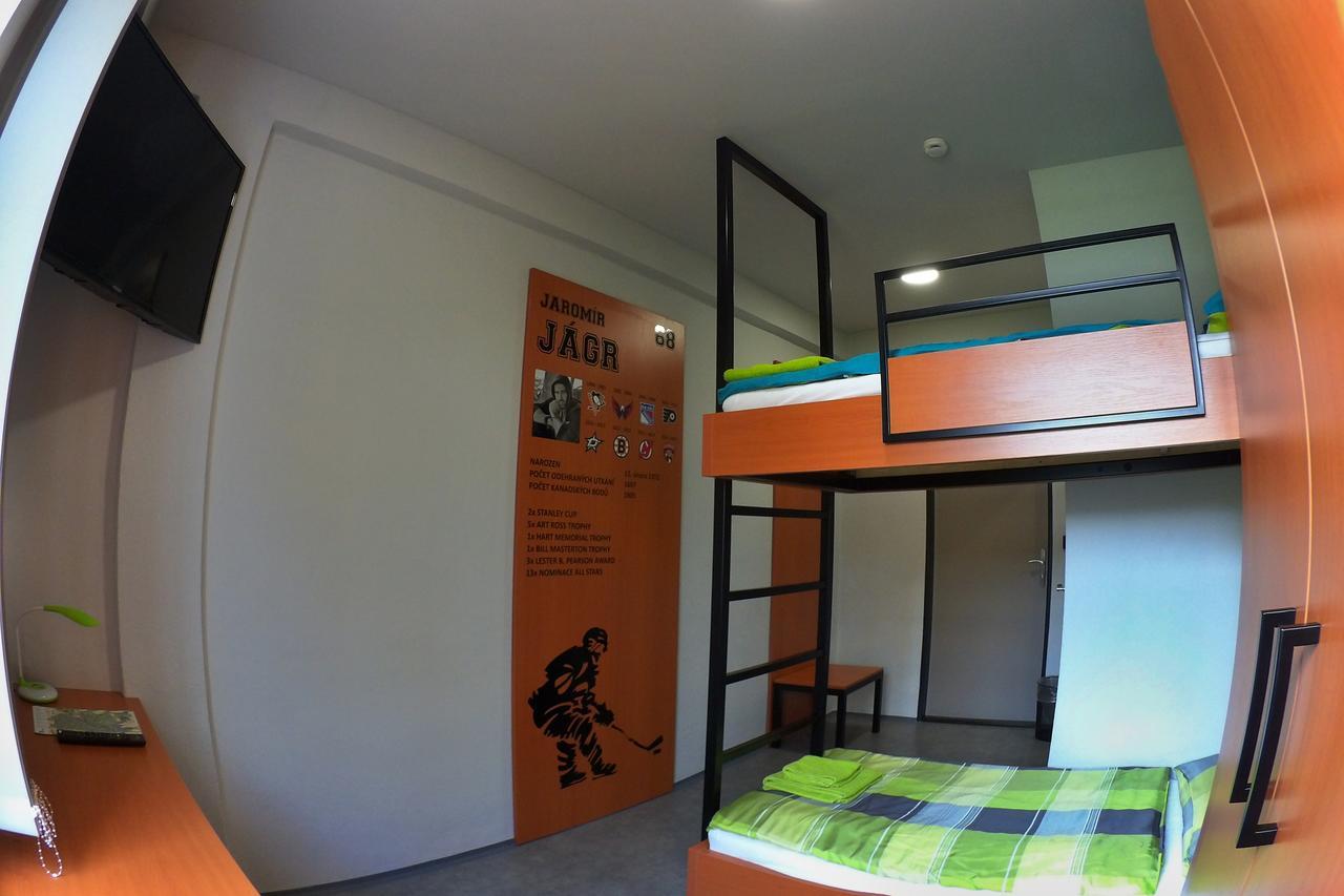 Sporthotel Zimni Stadion Benesov מראה חיצוני תמונה