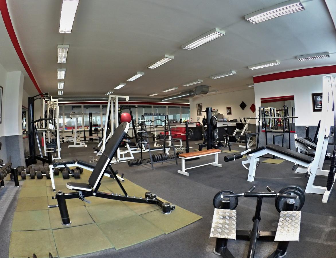 בנסוב Sporthotel Zimni Stadion Benesov מראה חיצוני תמונה